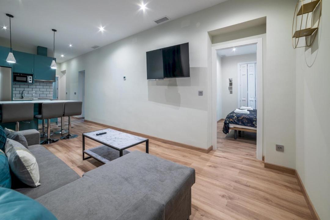 2 Bedrooms 1.5 Bathrooms Furnished - Justicia - Refurbished - Mintystay Μαδρίτη Εξωτερικό φωτογραφία